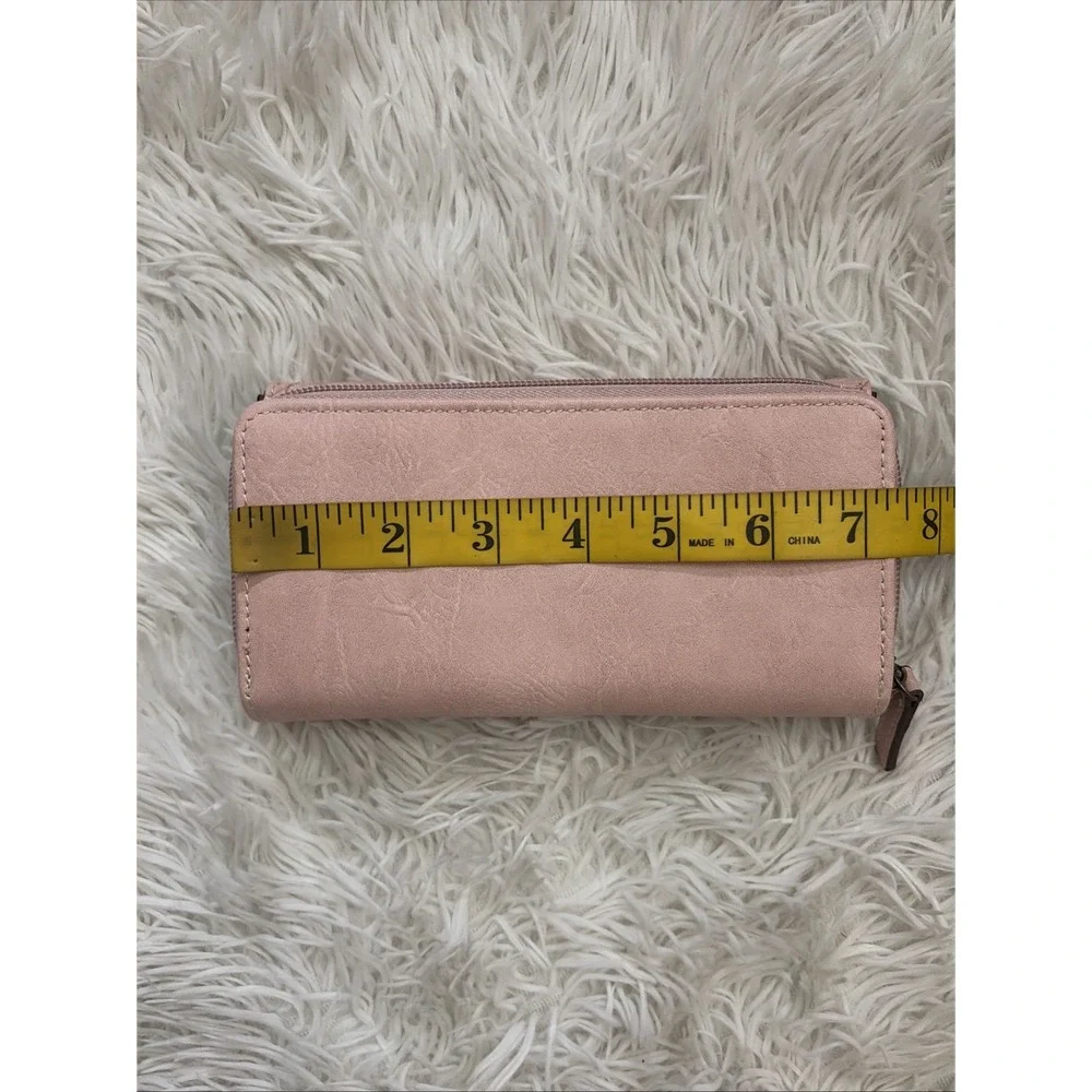 Born Concept Wallet Pink Floral Embossed Millstone Deluxe Card Bill Coin Slots